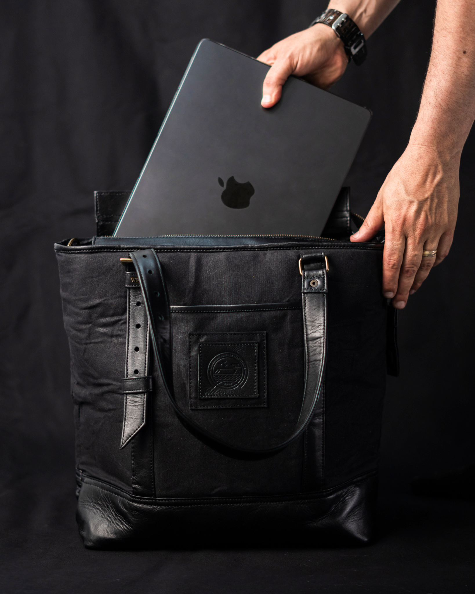 WEEF | UNITARY BAG - Black Canvas