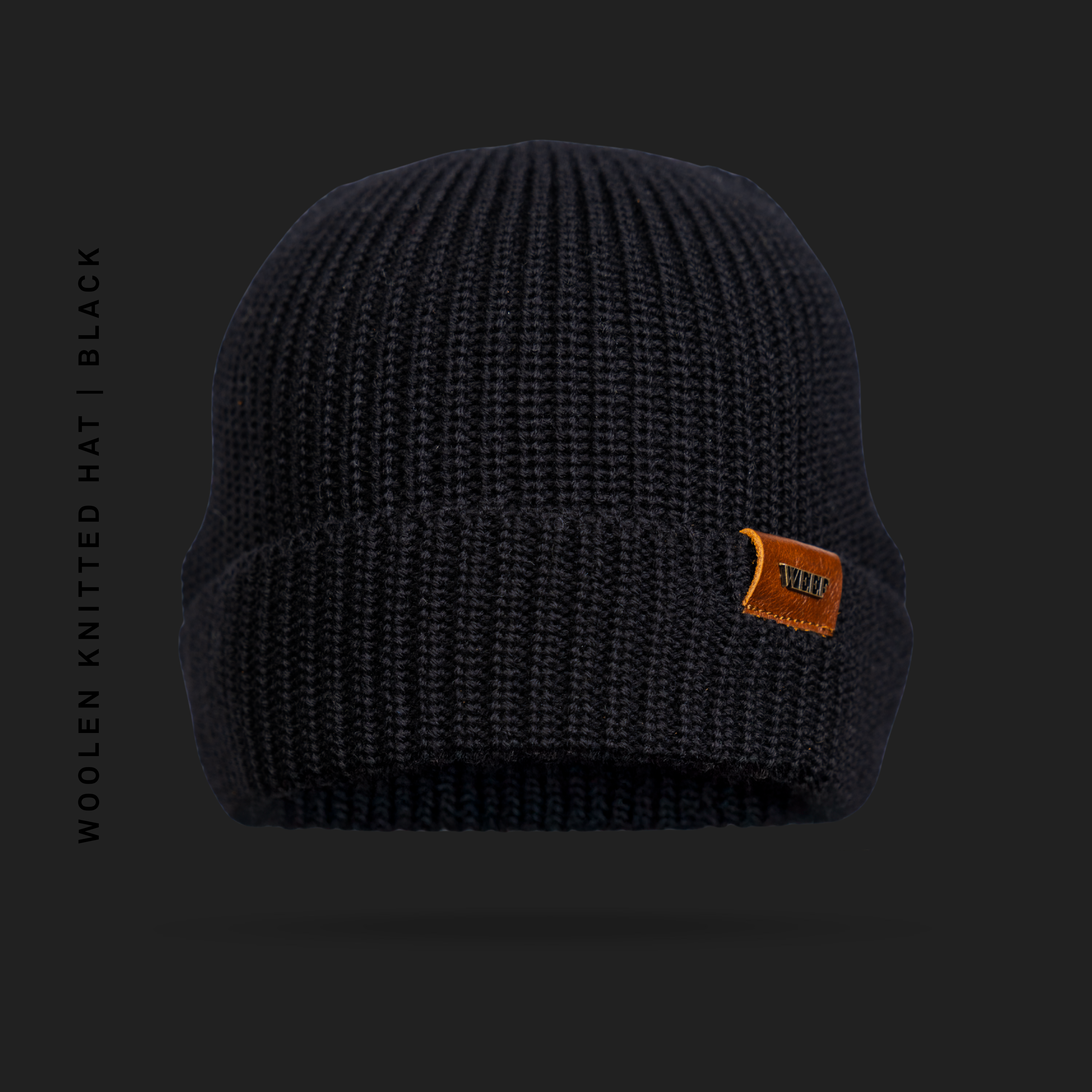 KNITTED HAT - BLACK