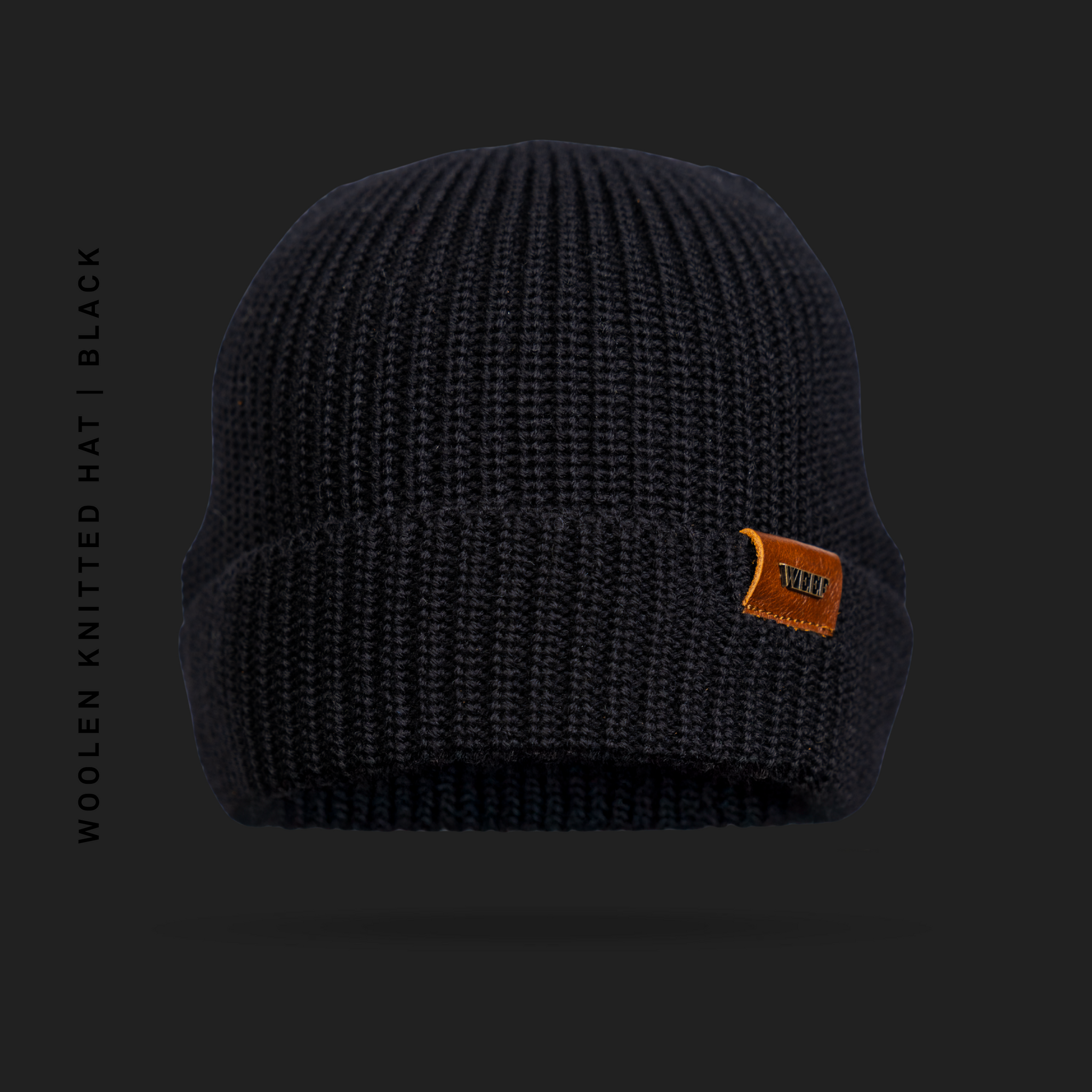 KNITTED HAT - BLACK